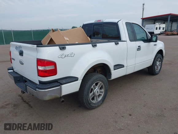 2006 Ford F-150 XLT z VIN 1FTRF04506KC92046, wystawiony jako IAAI lot #42433185 z przebiegiem 248 765 mil mil oraz . Historia ofert i sprzedaży dostępna na DreamBid. Obrazek 4.