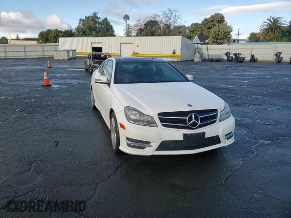2015 Mercedes-Benz C 250 with VIN WDDGJ4HB6FG433210, listed as a Copart auction lot 49184935 with 84,864 mi miles and Salvage Title. Bid and sale history available at carsss.com. Image 11.
