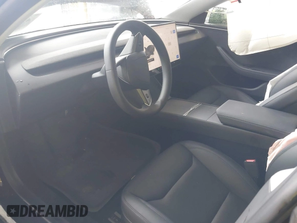 2025 Tesla Model 3 Long Range с VIN 5YJ3E1EB9SF915531, выставлен на аукционе IAAI как лот 42191805 с пробегом 3 333 миль миль и . История ставок и продаж доступна на DreamBid. Изображение 5.