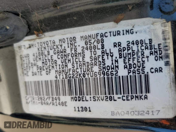 2000 Toyota Camry CE z VIN 4T1BG22K0YU699662, wystawiony jako Copart lot #47949165 z przebiegiem 270 179 mil mil oraz Szkoda całkowita • Salvage title. Historia ofert i sprzedaży dostępna na DreamBid. Obrazek 12.