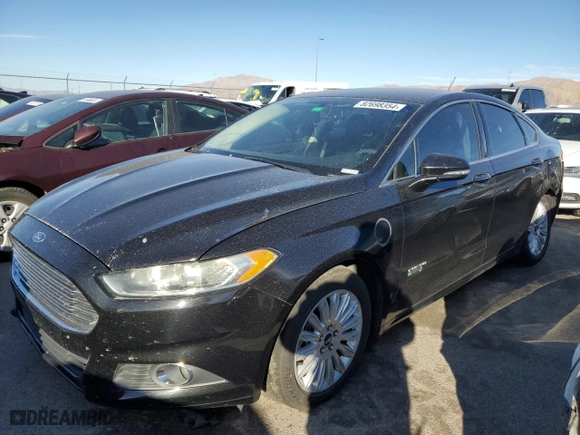 2015 Ford Fusion Energi SE Luxury with VIN 3FA6P0PU2FR284308, listed as a Copart auction lot 82698354 with 0 mi miles and Salvage Title. Bid and sale history available at carsss.com. Image 1.