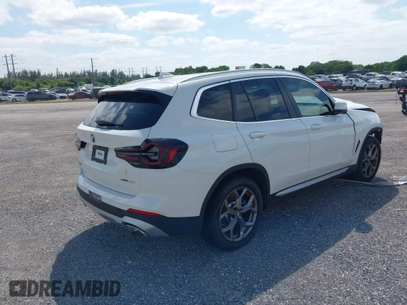 2022 BMW X3 xDrive30i with VIN 5UX53DP08N9M80851, listed as a IAAI auction lot 40173357 with 18,889 mi miles and . Bid and sale history available at DreamBid. Image 4.