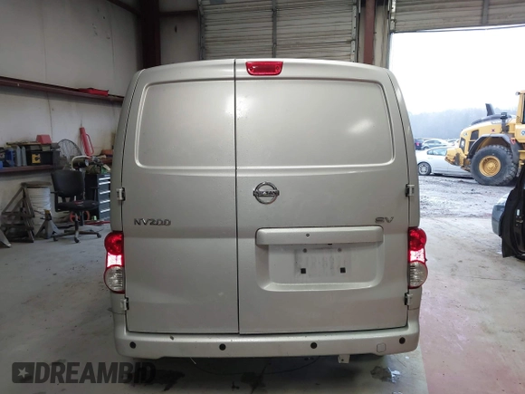 2021 Nissan NV200 SV z VIN 3N6CM0KN6MK690911, wystawiony jako IAAI lot #41250782 z przebiegiem Nie podano mil oraz . Historia ofert i sprzedaży dostępna na DreamBid. Obrazek 16.