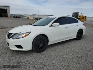 2018 Nissan Altima 2.5 SV with VIN 1N4AL3AP9JC196454, listed as a Copart auction lot 50447255 with 101,211 mi miles and Salvage Title. Bid and sale history available at carsss.com. Image 1.