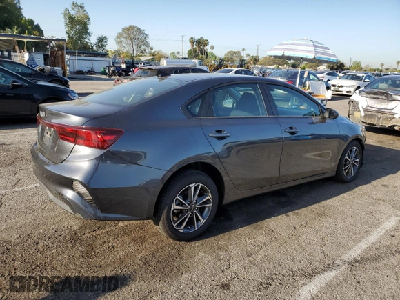 2024 Kia Forte LXS with VIN 3KPF24AD2RE799085, listed as a Copart auction lot 52155725 with 17,527 mi miles and Salvage Title. Bid and sale history available at carsss.com. Image 3.