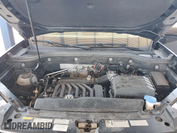 2019 Volkswagen Atlas SE с VIN 1V2LR2CAXKC514103, выставлен на аукционе Copart как лот 62536415 с пробегом 56 586 миль миль и Списание • Salvage title. История ставок и продаж доступна на DreamBid. Изображение 11.