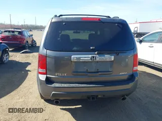 2011 Honda Pilot EX-L with VIN 5FNYF4H69BB015375, listed as a IAAI auction lot 41826235 with 199,171 mi miles and . Bid and sale history available at carsss.com. Image 16.