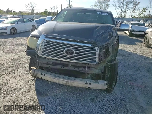 2010 Toyota Tundra Limited z VIN 5TFHW5F13AX128594, wystawiony jako Copart lot #43309995 z przebiegiem 187 245 mil mil oraz Szkoda całkowita • Salvage title. Historia ofert i sprzedaży dostępna na DreamBid. Obrazek 11.
