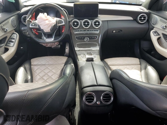 2017 Mercedes-Benz C 43 AMG z VIN 55SWF6EBXHU183022, wystawiony jako Copart lot #63044555 z przebiegiem 115 191 mil mil oraz Czysty tytuł • Clean title. Historia ofert i sprzedaży dostępna na DreamBid. Obrazek 8.