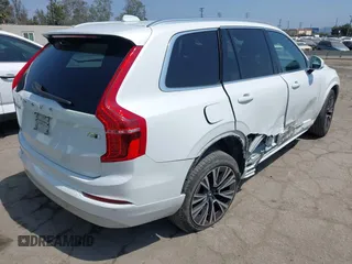 2022 Volvo XC90 Momentum с VIN YV4102PK6N1797215, выставлен на аукционе IAAI как лот 42437890 с пробегом 59 413 миль миль и . История ставок и продаж доступна на DreamBid. Изображение 4.