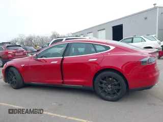 2013 Tesla Model S with VIN 5YJSA1CG0DFP14545, listed as a IAAI auction lot 41806844 with Not Provided miles. Bid and sale history available at carsss.com. Image 14.