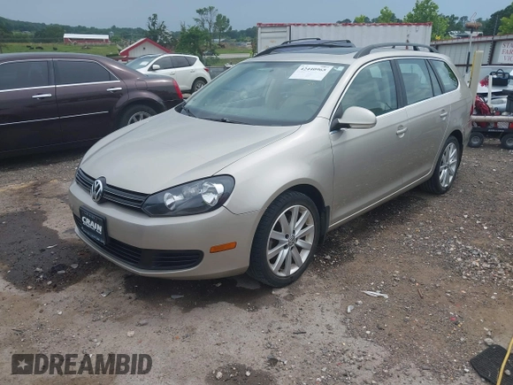2014 Volkswagen Jetta TDI w/Sunroof with VIN 3VWPL7AJ8EM606766, listed as a IAAI auction lot 42440965 with 96,404 mi miles and . Bid and sale history available at DreamBid. Image 17.