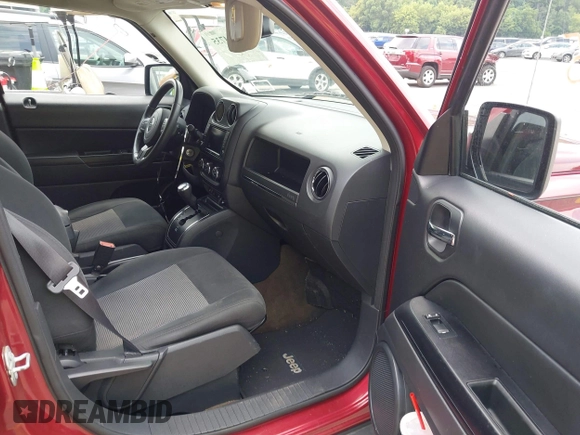 2016 Jeep Patriot High Altitude with VIN 1C4NJRFB6GD673703, listed as a IAAI auction lot 42694735 with 84,067 mi miles and . Bid and sale history available at DreamBid. Image 5.