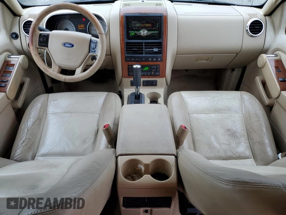 2006 Ford Explorer Eddie Bauer with VIN 1FMEU74886UA82608, listed as a Copart auction lot 51627325 with 267,882 mi miles and Salvage title. Bid and sale history available at DreamBid. Image 8.