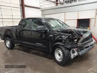 2008 Toyota Tundra 4WD Truck with VIN 5TFBV54148X070873, listed as a IAAI auction lot 41496443 with 157,865 mi miles. Bid and sale history available at carsss.com. Image 1.