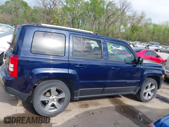 2017 Jeep Patriot High Altitude z VIN 1C4NJPFA8HD189559, wystawiony jako IAAI lot #42039158 z przebiegiem 65 593 mil mil oraz . Historia ofert i sprzedaży dostępna na DreamBid. Obrazek 13.