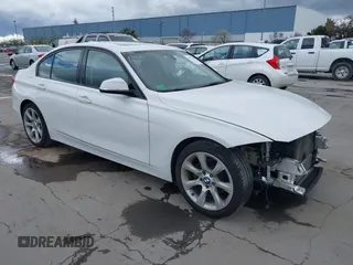 2015 BMW 3 Series 320i with VIN WBA3B1G52FNT06107, listed as a IAAI auction lot 41777304 with 85,832 mi miles. Bid and sale history available at carsss.com. Image 1.