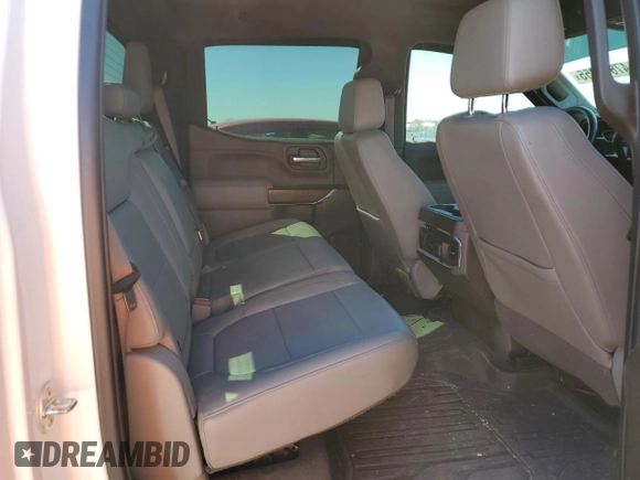 2019 GMC Sierra 1500 SLT z VIN 1GTP8DED4KZ170872, wystawiony jako Copart lot #47868255 z przebiegiem 128 954 mil mil oraz Czysty tytuł • Clean title. Historia ofert i sprzedaży dostępna na DreamBid. Obrazek 10.