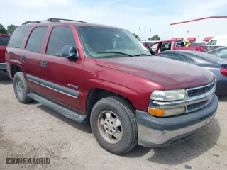 2002 Chevrolet Tahoe LT with VIN 1GNEC13Z62R270370, listed as a IAAI auction lot 42066123 with 340,750 mi miles. Bid and sale history available at carsss.com. Image 1.