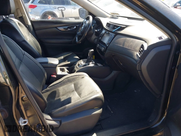 2017 Nissan Rogue SL with VIN JN8AT2MT8HW395084, listed as a IAAI auction lot 41858587 with 219,849 mi miles and . Bid and sale history available at DreamBid. Image 5.