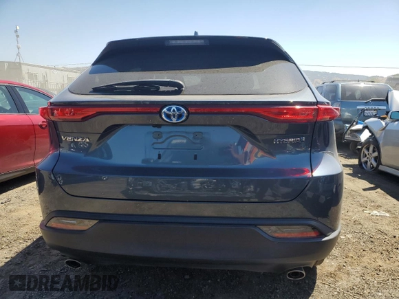 2022 Toyota Venza LE with VIN JTEAAAAHXNJ117075, listed as a Copart auction lot 63175044 with 34,850 mi miles and Salvage Title. Bid and sale history available at carsss.com. Image 6.