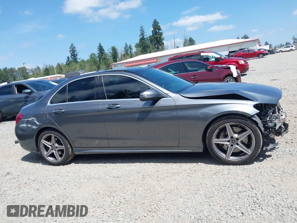 2018 Mercedes-Benz C 300 with VIN 55SWF4KB8JU237139, listed as a IAAI auction lot 42500621 with 78,647 mi miles and . Bid and sale history available at DreamBid. Image 14.
