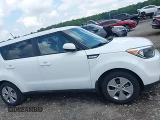 2016 Kia Soul z VIN KNDJN2A23G7362505, wystawiony jako IAAI lot #42280947 z przebiegiem 126 029 mil mil oraz . Historia ofert i sprzedaży dostępna na DreamBid. Obrazek 14.