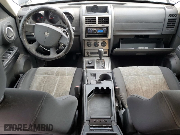 2007 Dodge Nitro SXT with VIN 1D8GU28K77W550017, listed as a Copart auction lot 56302935 with 111,481 mi miles and Clean Title. Bid and sale history available at DreamBid. Image 8.