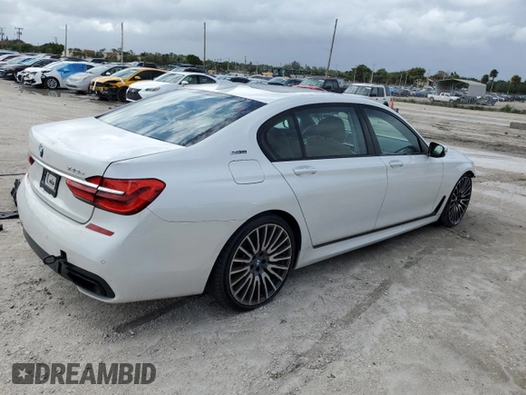2018 BMW 7 Series 740e xDrive iPerformance with VIN WBA7J2C57JG938209, listed as a Copart auction lot 41841513 with 45,578 mi miles. Bid and sale history available at carsss.com. Image 3.