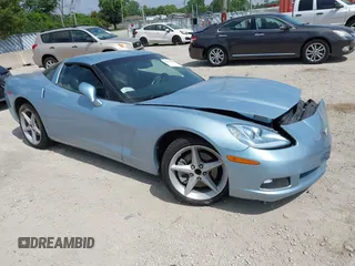 2012 Chevrolet Corvette 1LT с VIN 1G1YE2DW5C5102943, выставлен на аукционе IAAI как лот 42629221 с пробегом 66 979 миль миль и . История ставок и продаж доступна на DreamBid. Изображение 1.