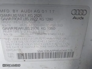 2011 Audi Q5 3.2L Premium Plus with VIN WA1DKAFP9BA068715, listed as a IAAI auction lot 41867985 with 147,207 mi miles. Bid and sale history available at carsss.com. Image 9.