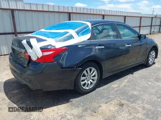 2016 Nissan Altima SL with VIN 1N4AL3AP9GC115199, listed as a IAAI auction lot 42222488 with 102,123 mi miles and . Bid and sale history available at carsss.com. Image 4.
