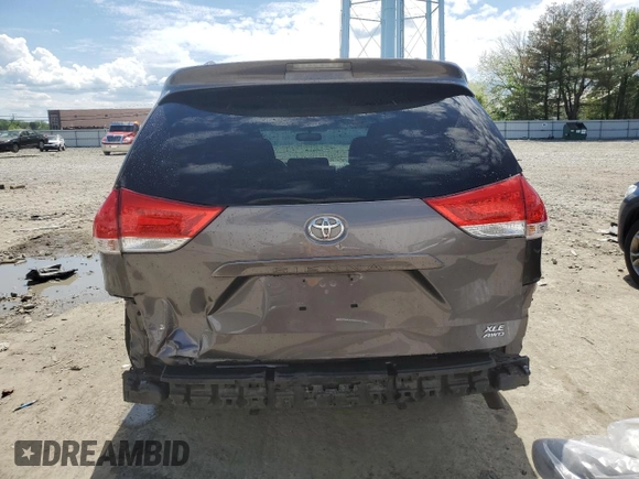 2014 Toyota Sienna Limited with VIN 5TDDK3DC5ES083477, listed as a Copart auction lot 56127375 with 131,560 mi miles and Salvage title. Bid and sale history available at DreamBid. Image 6.