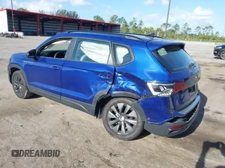 2023 Volkswagen Taos S z VIN 3VVCX7B29PM362983, wystawiony jako IAAI lot #42079717 z przebiegiem 24 408 mil mil oraz . Historia ofert i sprzedaży dostępna na DreamBid. Obrazek 3.