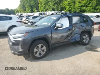 2024 Toyota RAV4 XLE with VIN 2T3P1RFV5RW410420, listed as a Copart auction lot 58900775 with 19,036 mi miles and Salvage title. Bid and sale history available at DreamBid. Image 1.