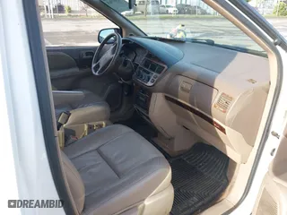 1998 Toyota Sienna LE with VIN 4T3ZF13C3WU074731, listed as a IAAI auction lot 41561965 with 174,130 mi miles. Bid and sale history available at carsss.com. Image 5.