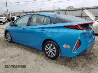 2020 Toyota Prius LE with VIN JTDKARFP3L3137757, listed as a Copart auction lot 55695845 with 189,195 mi miles and Salvage Title. Bid and sale history available at DreamBid. Image 2.
