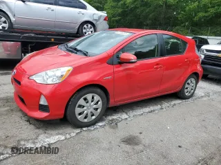 2014 Toyota Prius One z VIN JTDKDTB39E1079398, wystawiony jako Copart lot #52166035 z przebiegiem 152 081 mil mil oraz Szkoda całkowita • Salvage title. Historia ofert i sprzedaży dostępna na DreamBid. Obrazek 1.