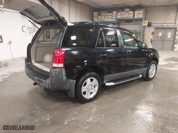 2005 Saturn VUE with VIN 5GZCZ63425S862215, listed as a IAAI auction lot 41810175 with 159,577 mi miles. Bid and sale history available at carsss.com. Image 4.