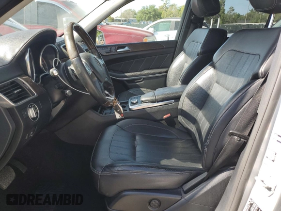 2014 Mercedes-Benz GL 450 z VIN 4JGDF7CEXEA348496, wystawiony jako Copart lot #55187005 z przebiegiem 150 359 mil mil oraz Czysty tytuł • Clean title. Historia ofert i sprzedaży dostępna na DreamBid. Obrazek 7.