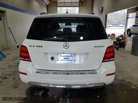 2015 Mercedes-Benz GLK-Class GLK 250 BlueTEC with VIN WDCGG0EB9FG409953, listed as a Copart auction lot 45100845 with 192,104 mi miles and Clean Title. Bid and sale history available at carsss.com. Image 6.