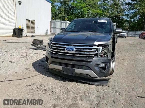 2018 Ford Expedition XLT with VIN 1FMJU1HT1JEA26958, listed as a Copart auction lot 52913995 with 77,790 mi miles and Salvage title. Bid and sale history available at DreamBid. Image 15.