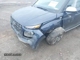 2024 Hyundai Venue SEL with VIN KMHRC8A32RU298638, listed as a IAAI auction lot 39283776 with 1,370 mi miles and . Bid and sale history available at DreamBid. Image 6.