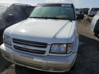 2000 Isuzu Trooper S z VIN JACDS58XXY7J11716, wystawiony jako Copart lot #76685304 z przebiegiem 92 828 mil mil oraz Nie do naprawy. Historia ofert i sprzedaży dostępna na DreamBid. Obrazek 5.