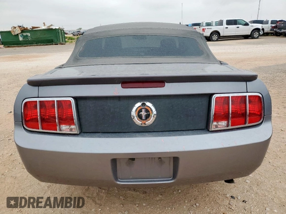 2007 Ford Mustang Deluxe with VIN 1ZVFT84N675330712, listed as a Copart auction lot 58337415 with 105,123 mi miles and Salvage title. Bid and sale history available at DreamBid. Image 6.