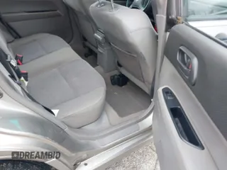 2006 Subaru Forester 2.5 X with VIN JF1SG63676G751013, listed as a IAAI auction lot 41905318 with 214,172 mi miles. Bid and sale history available at carsss.com. Image 8.
