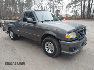 2006 Ford Ranger XL with VIN 1FTYR10U16PA61715, listed as a IAAI auction lot 41790274 with 1 mi miles. Bid and sale history available at carsss.com. Image 1.