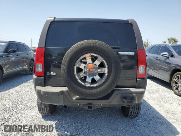2006 Hummer H3 z VIN 5GTDN136568227096, wystawiony jako Copart lot #56709225 z przebiegiem 230 332 mil mil oraz Szkoda całkowita • Salvage title. Historia ofert i sprzedaży dostępna na DreamBid. Obrazek 6.