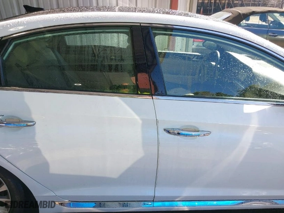 2015 Hyundai Sonata 2.4L Sport with VIN 5NPE34AFXFH097985, listed as a IAAI auction lot 41864736 with 111,090 mi miles. Bid and sale history available at carsss.com. Image 13.