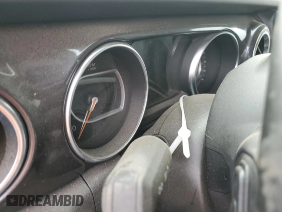 2021 Jeep Wrangler Unlimited Sahara Altitude с VIN 1C4HJXEN3MW668178, выставлен на аукционе Copart как лот 53570985 с пробегом Не указан миль и Списание • Salvage title. История ставок и продаж доступна на DreamBid. Изображение 9.